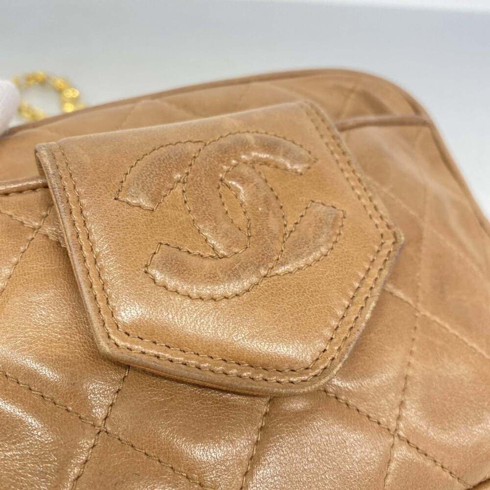 CHANEL Brown Lambskin Leather Shoulder Bag - Picture 11 of 13